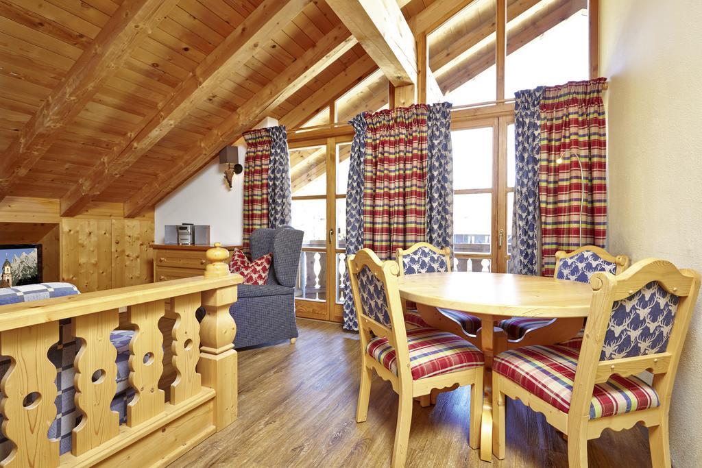 Ferienhaus Magdalena มิทเทนวัลด์ ภายนอก รูปภาพ