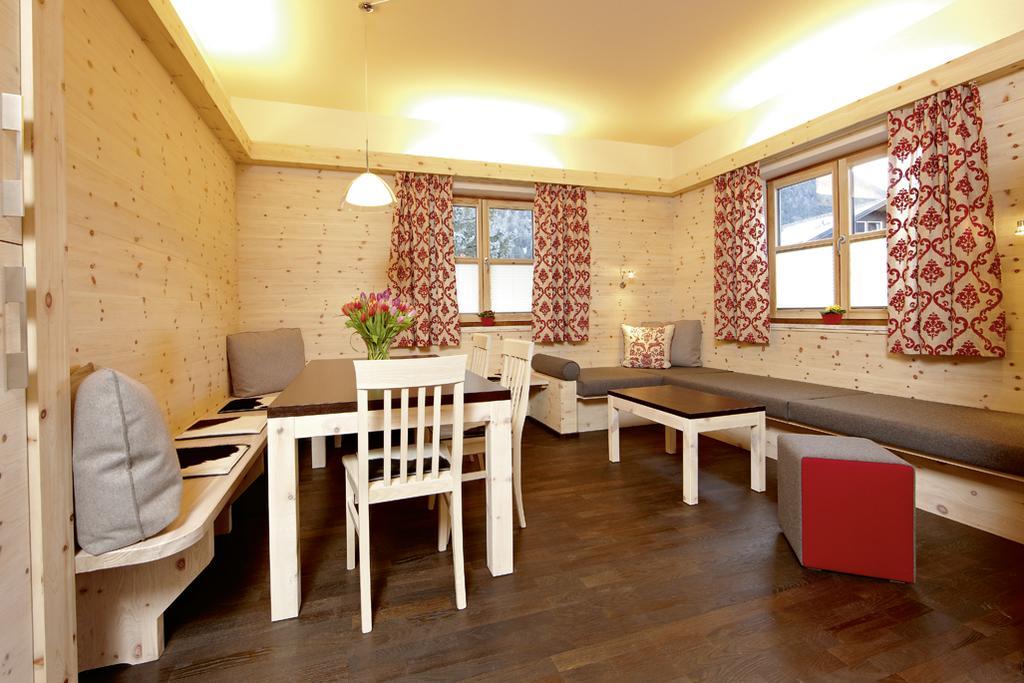 Ferienhaus Magdalena มิทเทนวัลด์ ภายนอก รูปภาพ
